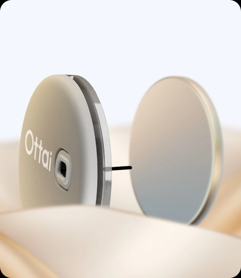 Compact coin-sized CGM sensor